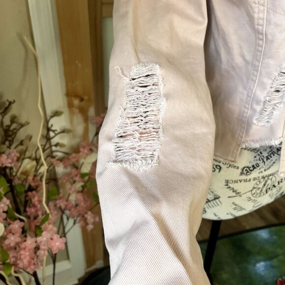 Cropped Denim Jacket Womens M Jessica Simpson Fitted Button Down Distressed - Picture 7 of 14